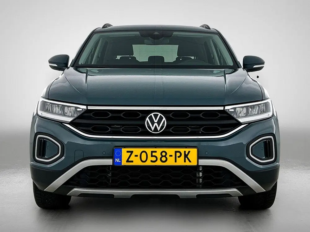 Volkswagen T-Roc 1.5 TSI Life Edition 17 inch velgen | Autom uit 2024, foto 5
