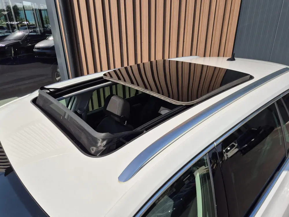 Volkswagen Passat Variant 1.4 TSI PHEV GTE Business | BTW | SOH 95% | Pano | Camera | Trekhaak | LED | 18'' Passat Variant 1.4 TSI PHEV GTE Business | BTW | uit 2021, foto 3