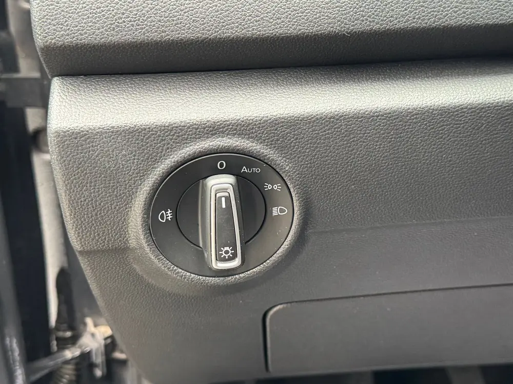Volkswagen T-Roc R-line Pano trekhaak Pdc led Carplay uit 2019, foto 14