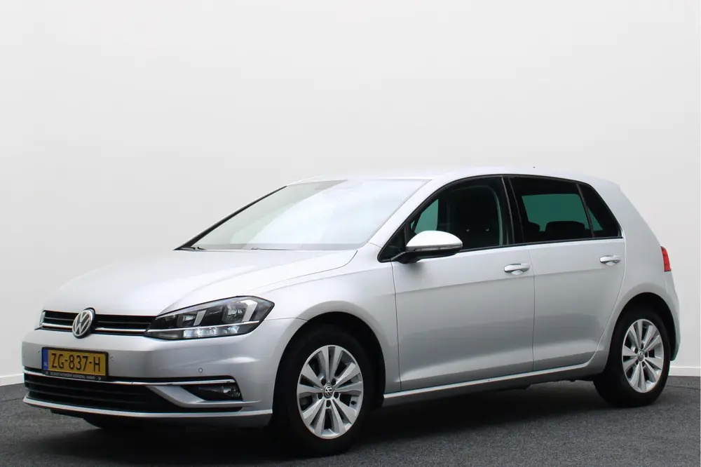Volkswagen Golf 1.0 TSI DSG Comfortline Climate, ACC, Naviga uit 2019, foto 14