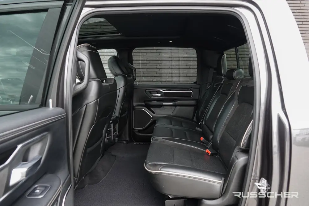 Dodge Ram 1500 5.7 Hemi V8 401Pk 4x4 Crew Cab | Laramie | Lu uit 2019, foto 7
