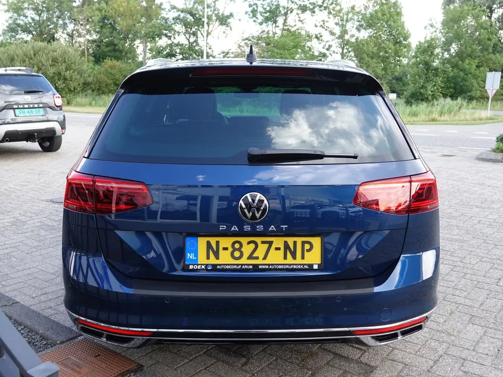 Volkswagen Passat Variant 2.0 TDI R-Line 150PK DSG LED | H-L uit 2021, foto 7