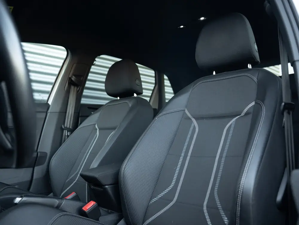 Volkswagen Polo 1.0 TSI Highline Dsg Navi Cruise CarPlay uit 2021, foto 18