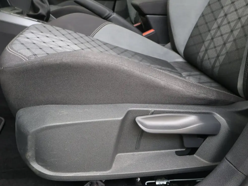 Volkswagen Taigo 1.0 TSI R-Line | Schuif-/kanteldak | Carpla uit 2025, foto 11