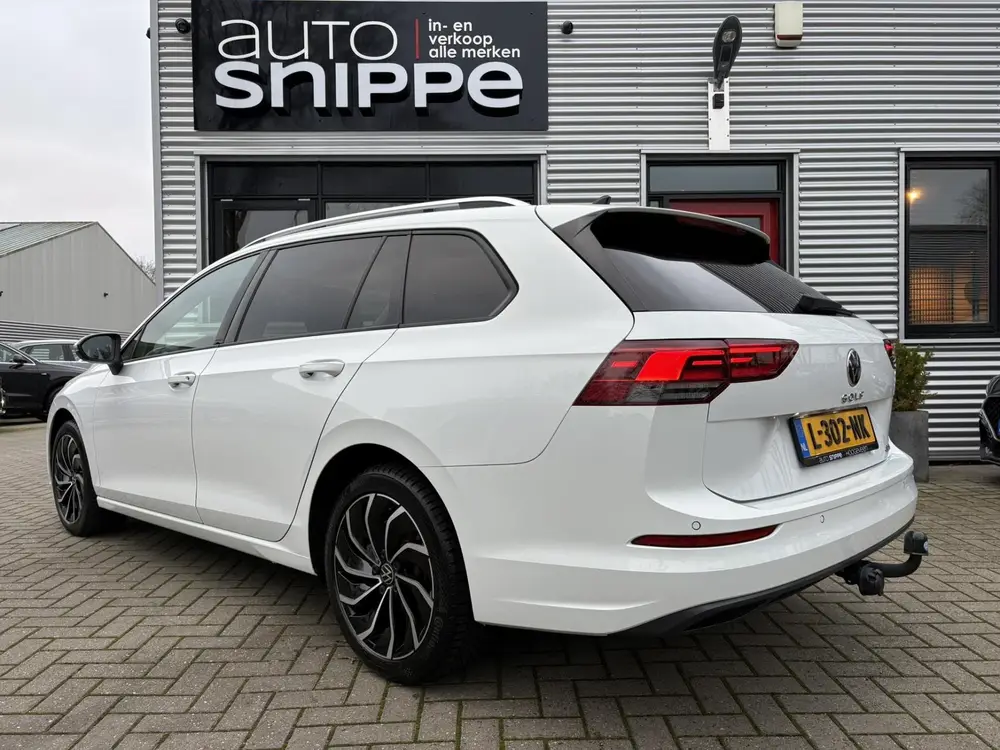Volkswagen Golf Variant 1.0 eTSI Life -AUTOMAAT-MASSAGE STOE uit 2021, foto 3