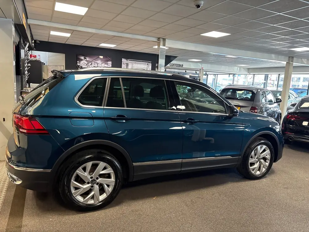 Volkswagen TIGUAN 1.4 TSI eHybrid,Business+,navi,camera,appl uit 2022, foto 4