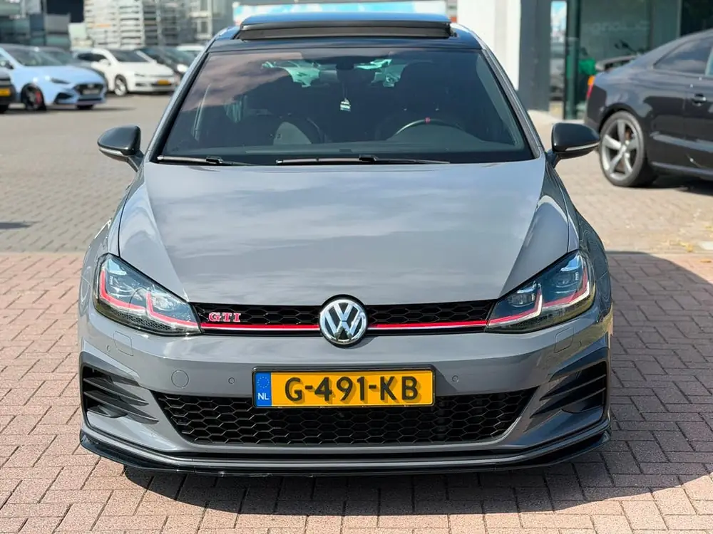 Volkswagen Golf 2.0 TSI GTI TCR 2019 DSG NAP Pano 290PK Nard uit 2019, foto 2