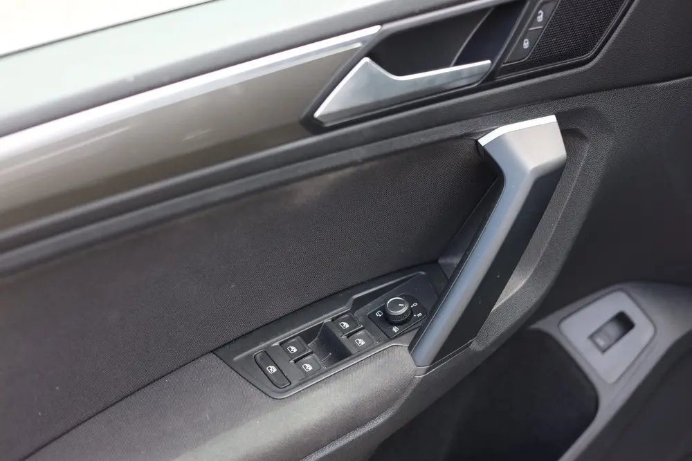 Volkswagen Tiguan 2.0 TSI 4MOTION | R-LINE | PANO | CAMERA | uit 2019, foto 15