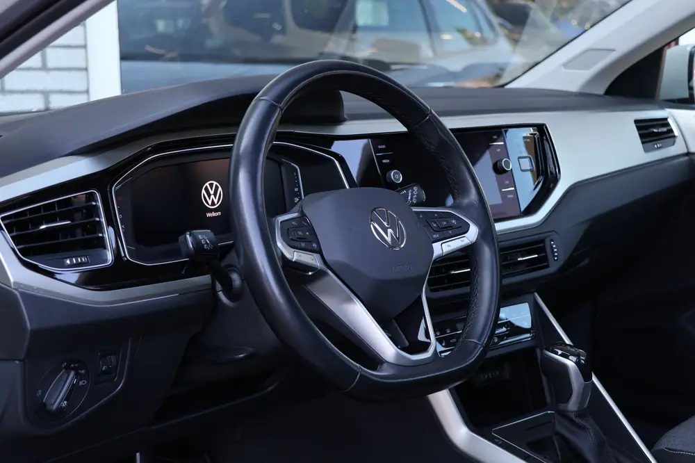 Volkswagen Polo 1.0 TSI Move-editie automaat, trekhaak, 3 ja uit 2024, foto 4