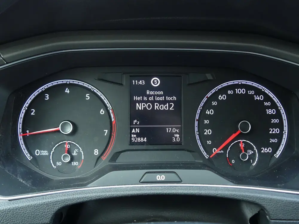 Volkswagen T-Roc 1.0 TSI Style Business uit 2021, foto 14