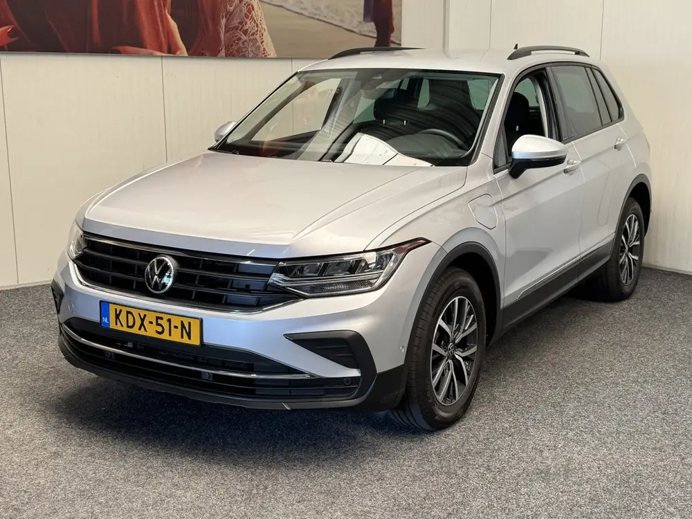 VOLKSWAGEN TIGUAN 1.4 TSI eHYBRID 245 PK DSG NAVIGATIE ADAPT uit 2021, foto 4