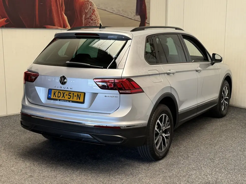 VOLKSWAGEN TIGUAN 1.4 TSI eHYBRID 245 PK DSG NAVIGATIE ADAPT uit 2021, foto 8