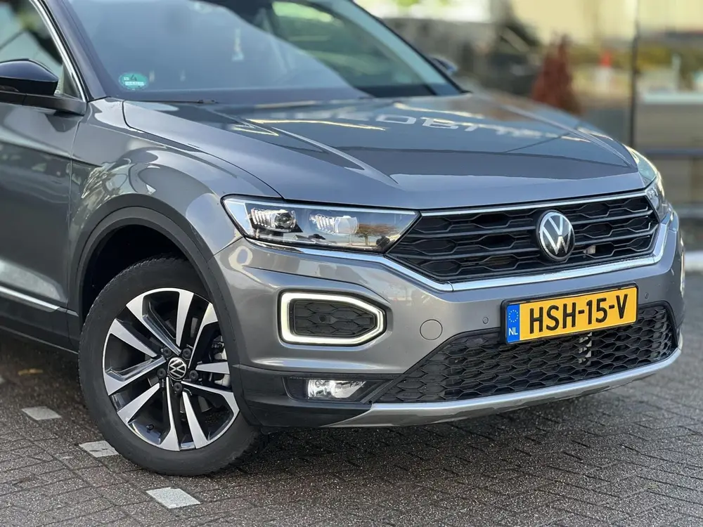 Volkswagen T-Roc 1.5 TSI Sport Business R uit 2020, foto 6