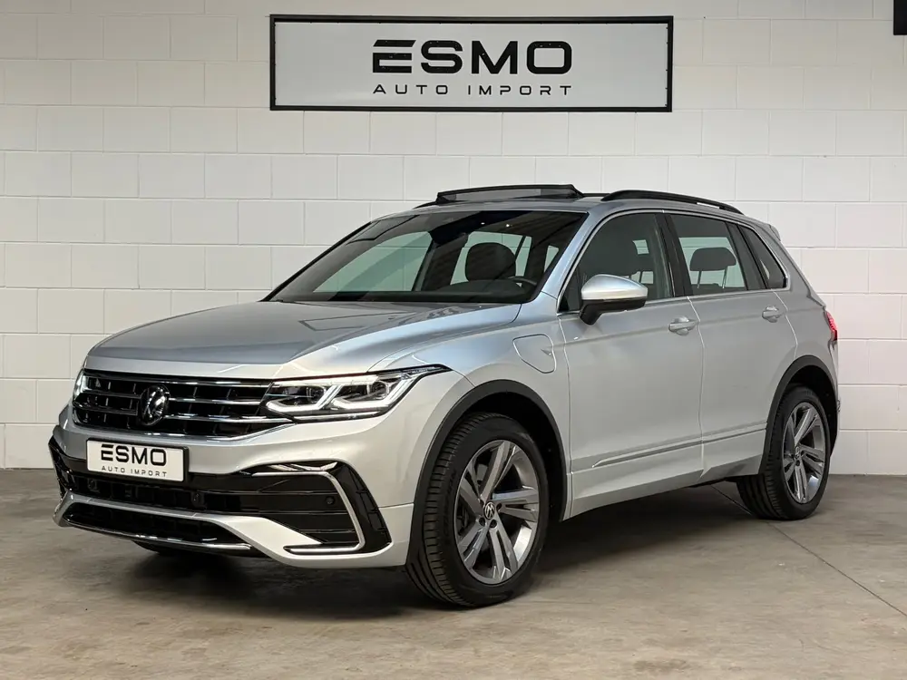 Volkswagen Tiguan 1.4 TSI eHybrid R-Line Business+ Panoramad uit 2022