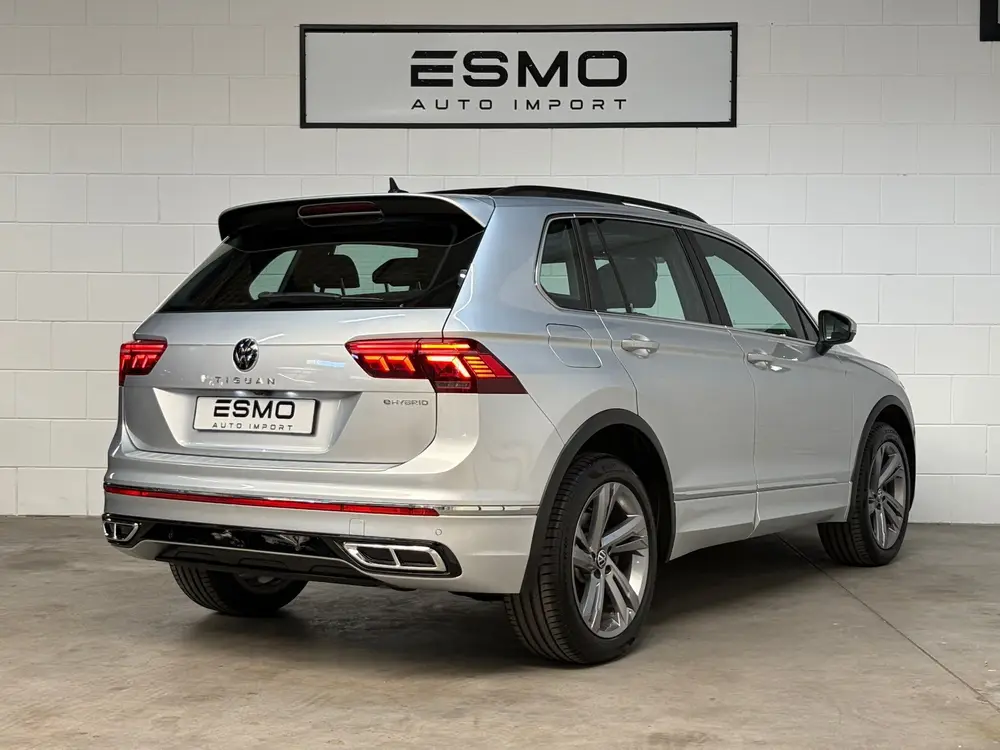Volkswagen Tiguan 1.4 TSI eHybrid R-Line Business+ Panoramad uit 2022, foto 3