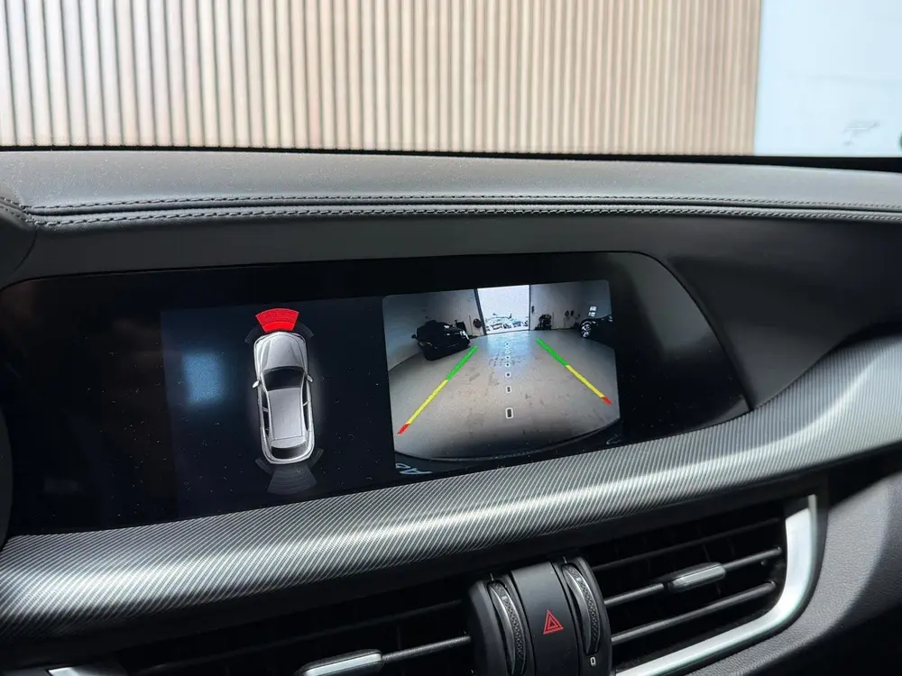 Alfa Romeo Stelvio 2.0 T AWD B-Tech - 20 INCH - PANO - SPORT uit 2019, foto 11