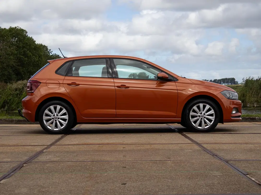 Volkswagen Polo 1.0 TSI Highline ACC 16" PDC V/A uit 2020, foto 6