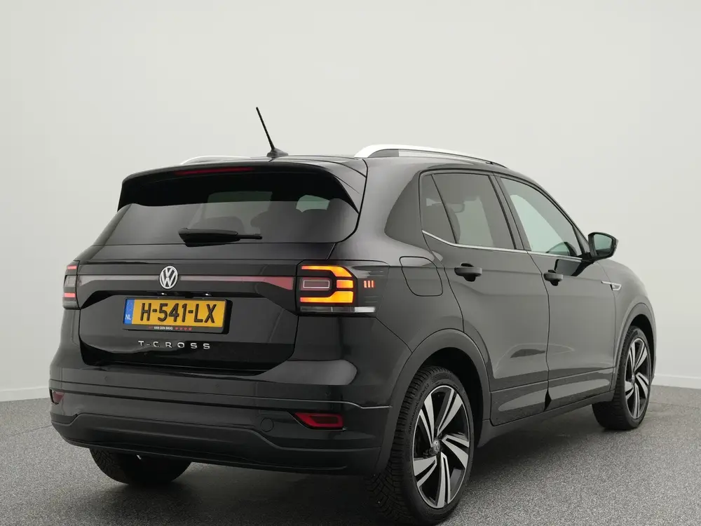 Volkswagen T-Cross R-line 1.0 TSI 115 PK DSG Automaat | LED uit 2020, foto 2