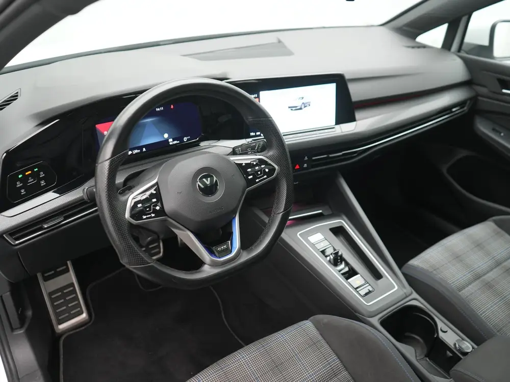 Volkswagen Golf 1.4 eHybrid GTE - RIJKLAARPRIJS - All Season uit 2021, foto 14