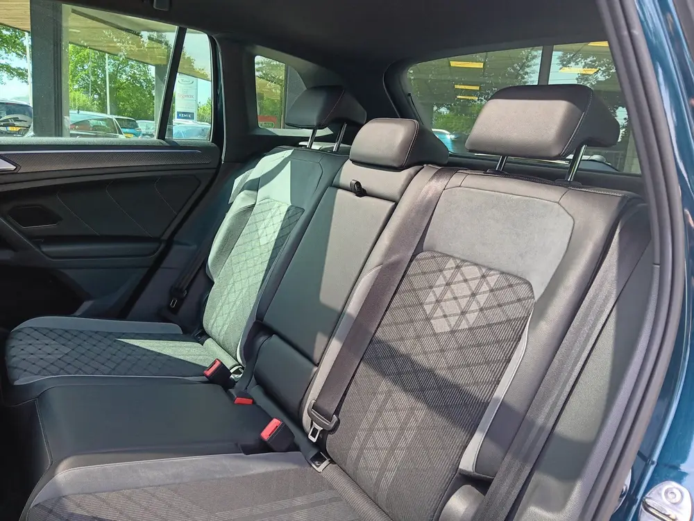 Volkswagen Tiguan 1.5 TSI R-Line 3x Business+|PANO|TREKH|ADA uit 2021, foto 15