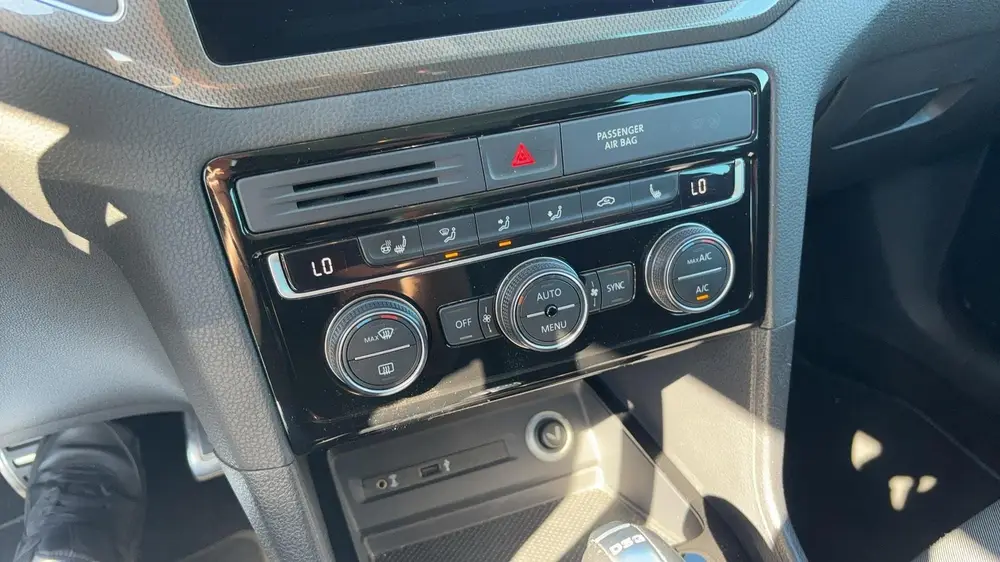Volkswagen Golf Sportsvan 1.0 TSI Join AUTOMAAT / NAVI / CAR uit 2019, foto 14