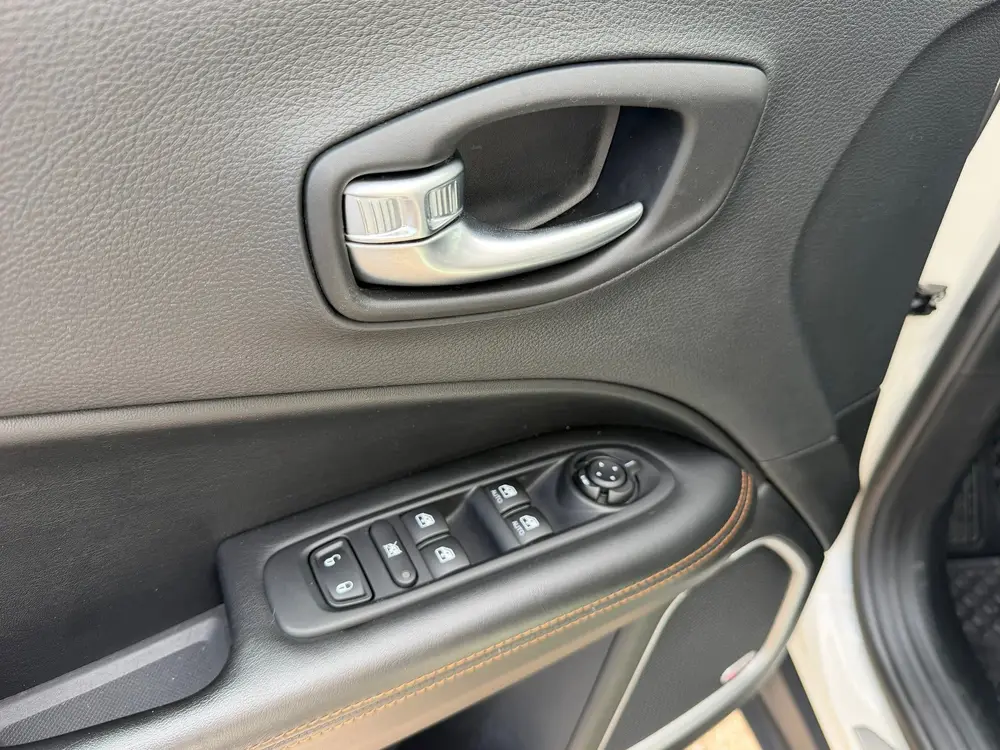 Jeep Compass 1.4 170PK Limited 4x4 Automaat Panodak,Clima,Cr uit 2019, foto 14