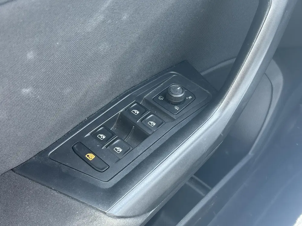 Volkswagen T-Roc 1.0 TSI Life Business | Digital Cockpit | A uit 2023, foto 18