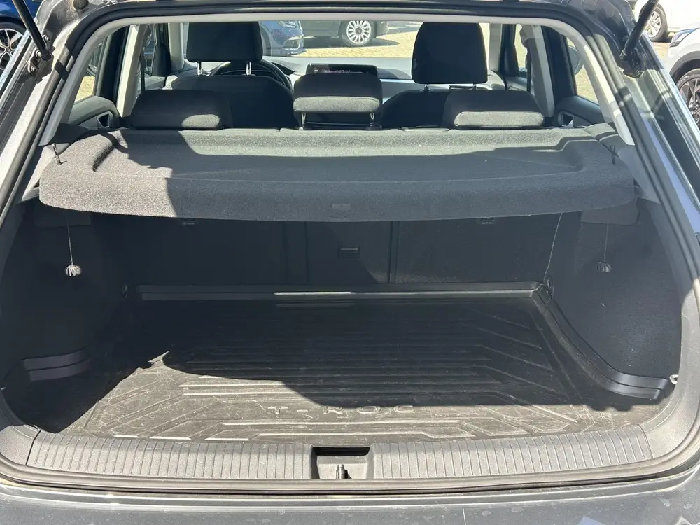 Volkswagen T-Roc 1.0 TSI Life Business | Digital Cockpit | A uit 2023, foto 9