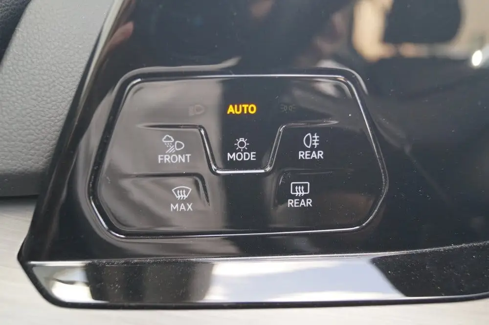 Volkswagen Golf 1.4 eHybrid PHEV Style Business -NAVI-ECC-LE uit 2024, foto 19