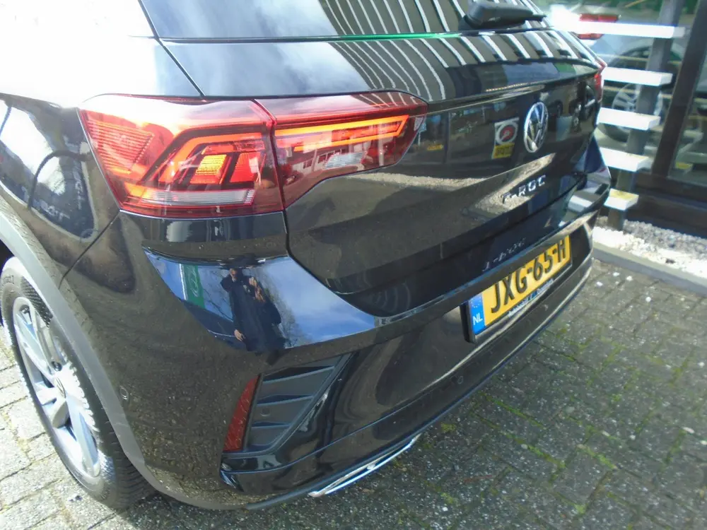 Volkswagen T-Roc 1.5 TSI R-Line Edition Groot navigatiescher uit 2025, foto 16