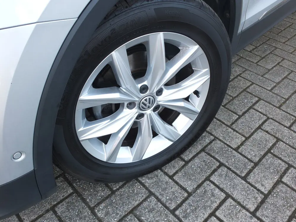 Volkswagen Tiguan 1.5 TSI ACT Comfort line | Automaat | CarP uit 2020, foto 11