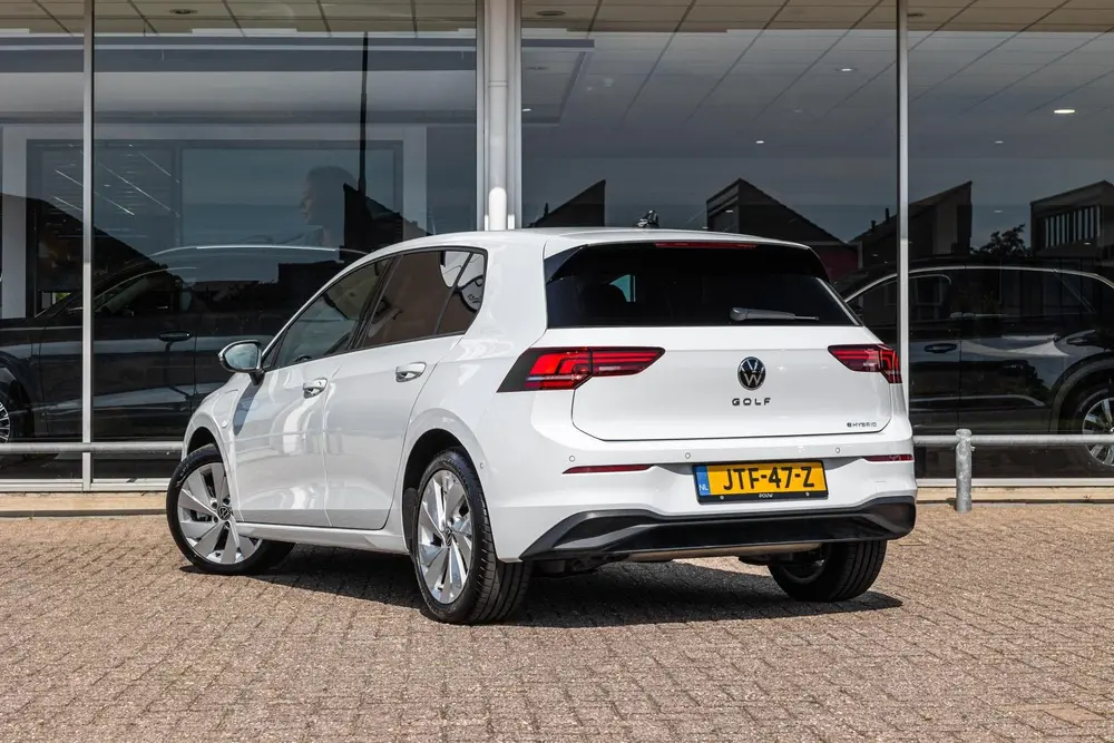 Volkswagen Golf 1.5 eHybrid 204pk Life Edition | SoH 100% | uit 2026, foto 13