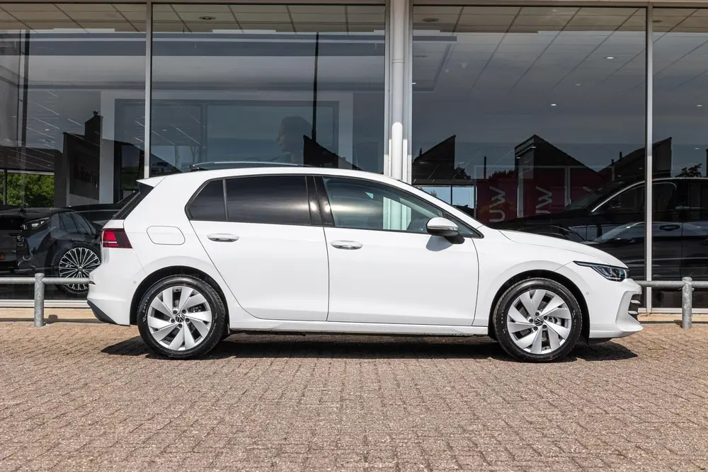 Volkswagen Golf 1.5 eHybrid 204pk Life Edition | SoH 100% | uit 2026, foto 3