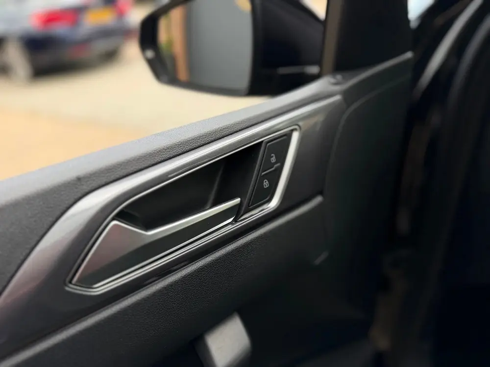 Volkswagen Polo 1.0 TSI Highline Style Virtual Cockpit IQ-Li uit 2022, foto 18