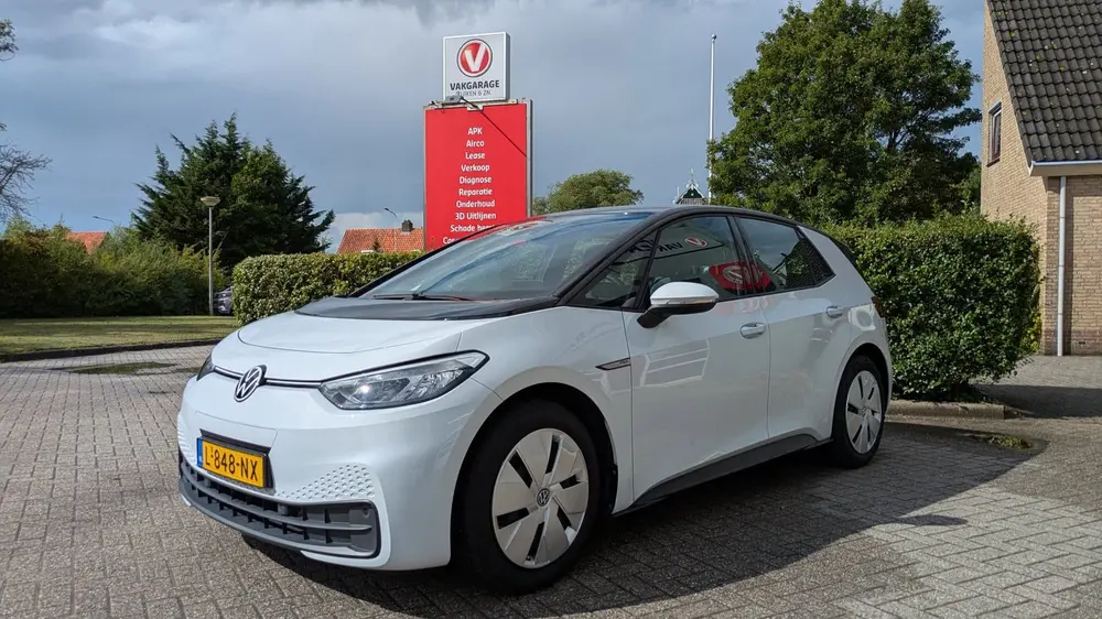 Volkswagen ID.3 Life 58 kWh | Keyless | Stuur/stoel verwarmi uit 2021, foto 3