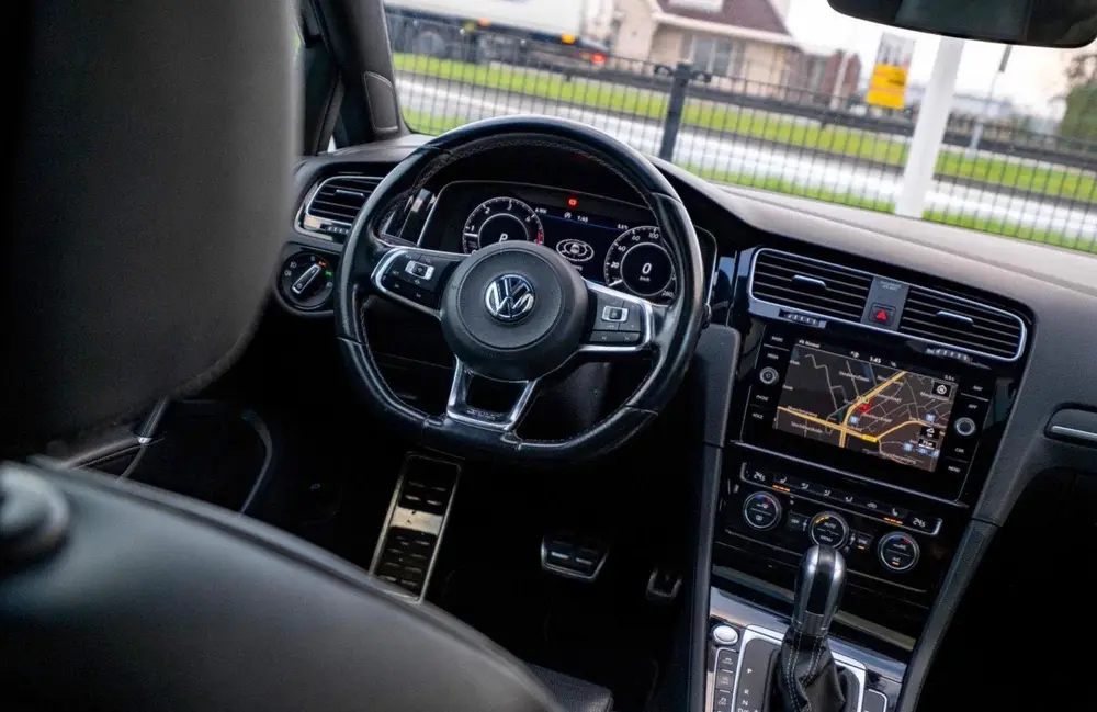 Volkswagen Golf VII Golf 2.0 TDI 184pk 5D DSG 2019 Wit uit 2019, foto 3