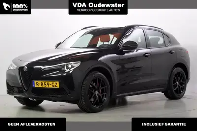 Alfa Romeo Stelvio 2.0T 280pk Q4 AWD Black-Tech uit 2019