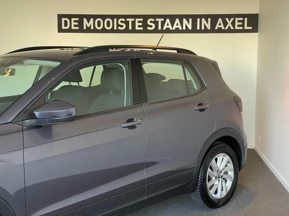 Volkswagen T-Cross 1.0 TSI Life Edition uit 2024, foto 9