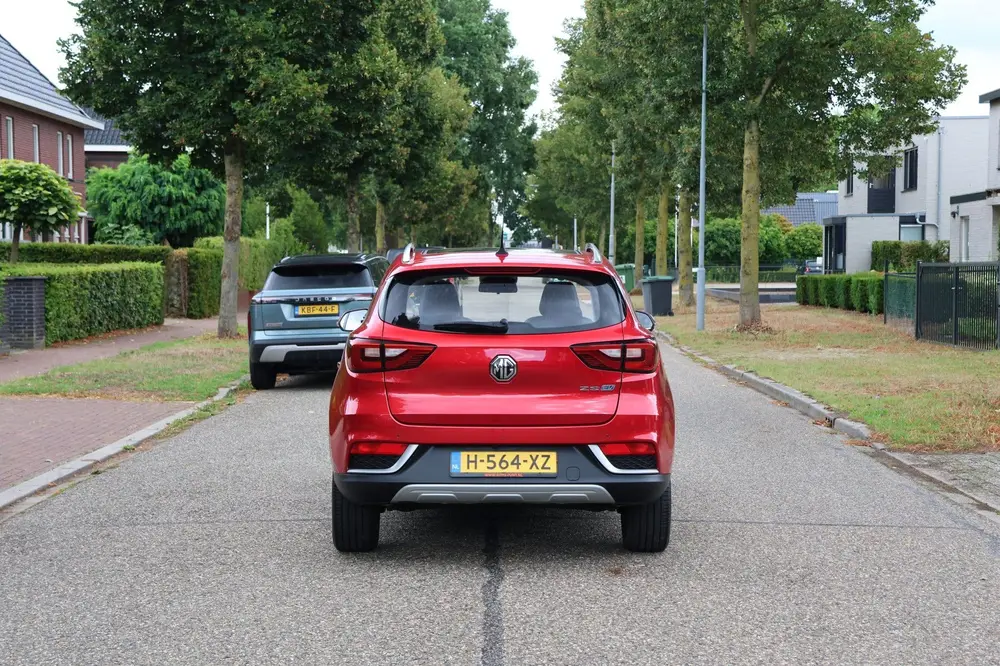 MG ZS EV Luxury 45 kWh | SOH 90% | PANO | CARPLAY | CRUIS uit 2020, foto 5