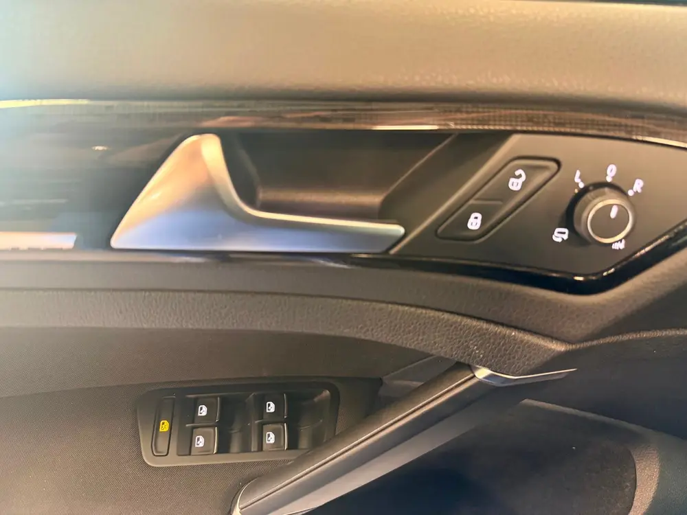 Volkswagen Golf 1.5 TSI Highline Business R DSG | Virtual Co uit 2019, foto 10