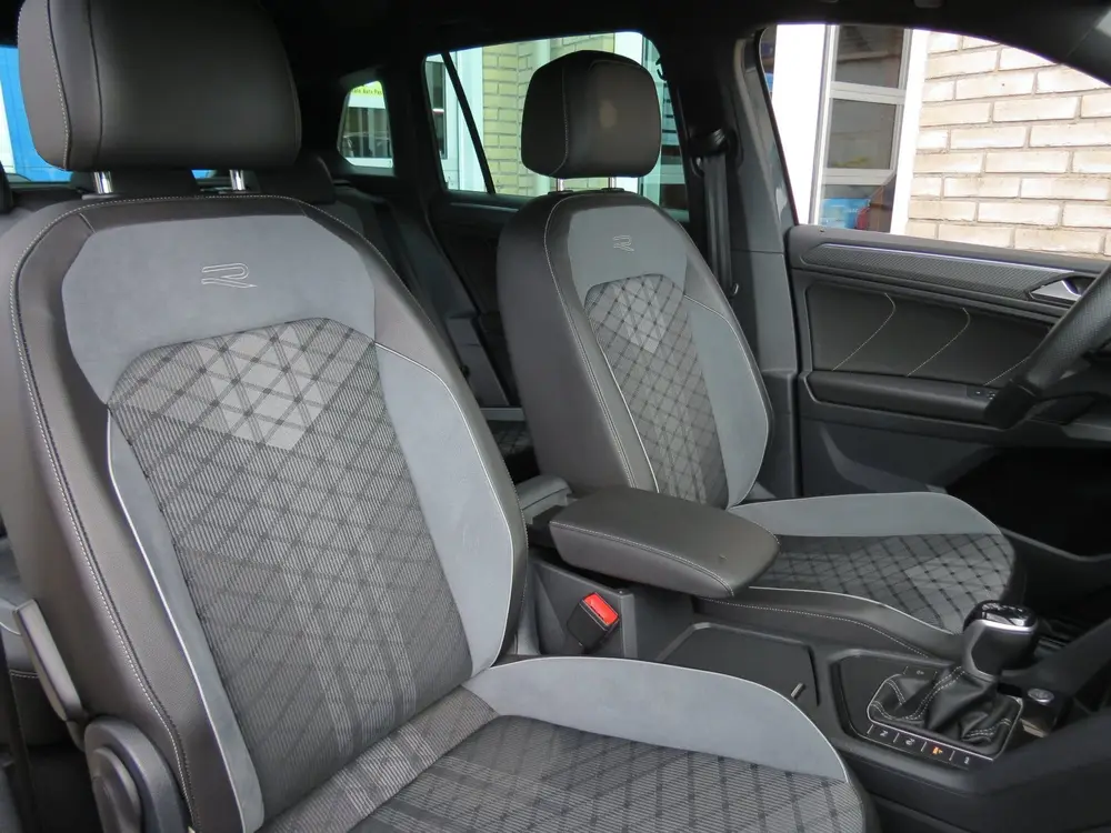 Volkswagen Tiguan 1.4 TSI eHybrid R-Line Business+ Trekhaak| uit 2023, foto 9