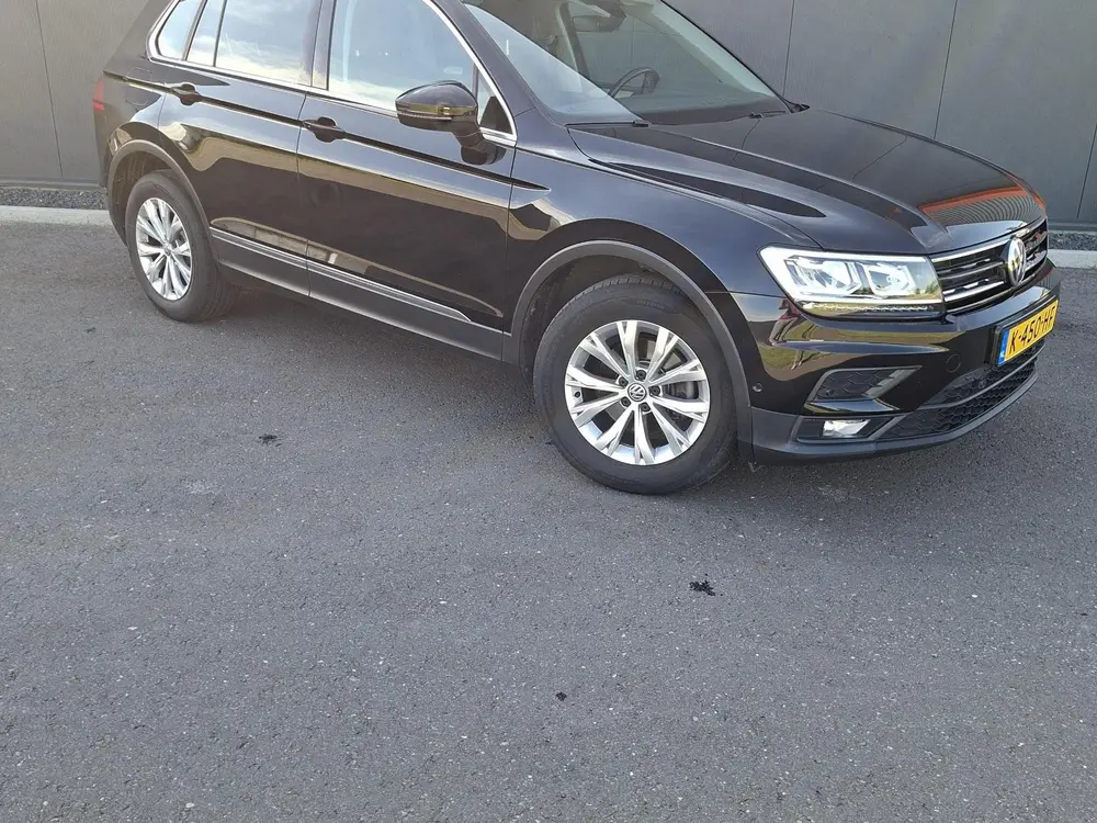 Volkswagen Tiguan 1.5 TSI ACT Highline stoelverwarming|ergo uit 2020, foto 19