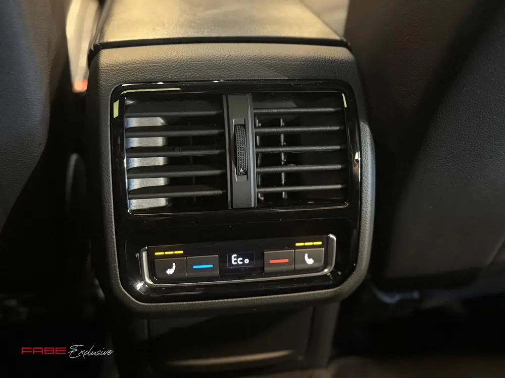 Volkswagen Passat Variant 1.4 TSI PHEV GTE Business / Memory uit 2020, foto 19