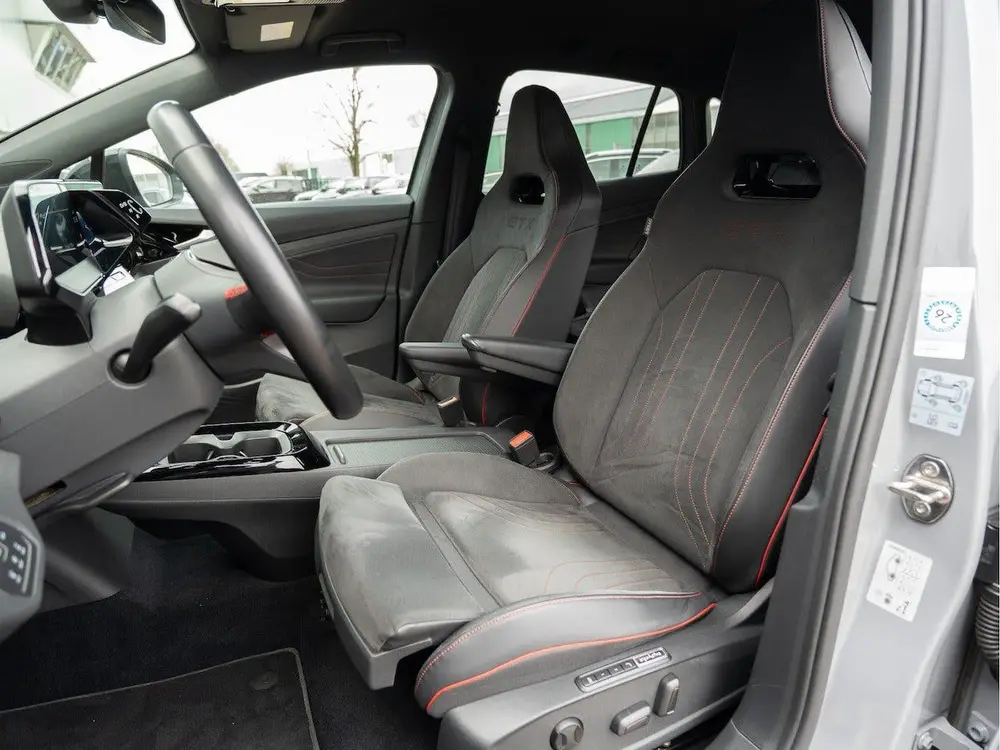 Volkswagen ID.4 GTX 4Motion 300PK | IQ Light | 360 Camera | uit 2023, foto 15