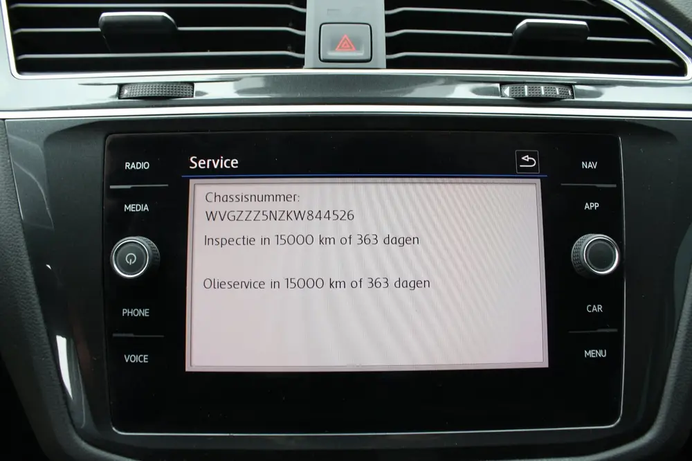 Volkswagen Tiguan 1.5 TSI ACT Comfortline Business - RIJKLAA uit 2019, foto 10
