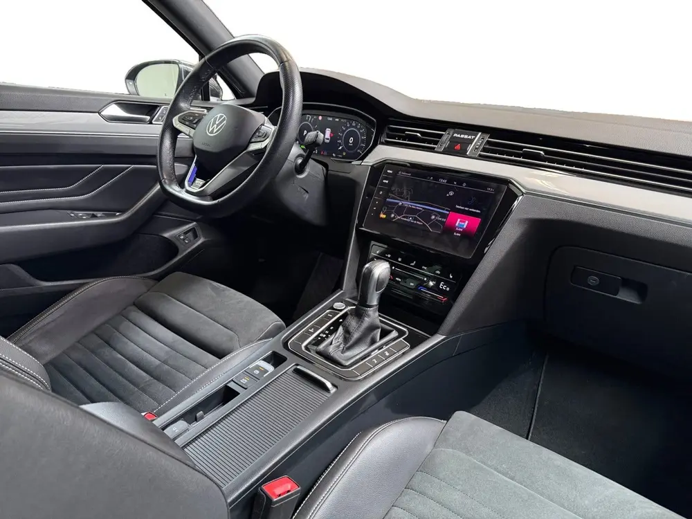 Volkswagen Passat Variant 1.4 TSI PHEV GTE Business I Trekha uit 2023, foto 3