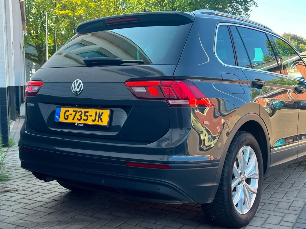 Volkswagen Tiguan 1.5 TSI ACT Highline | Pano | Trekhaak | D uit 2019, foto 16