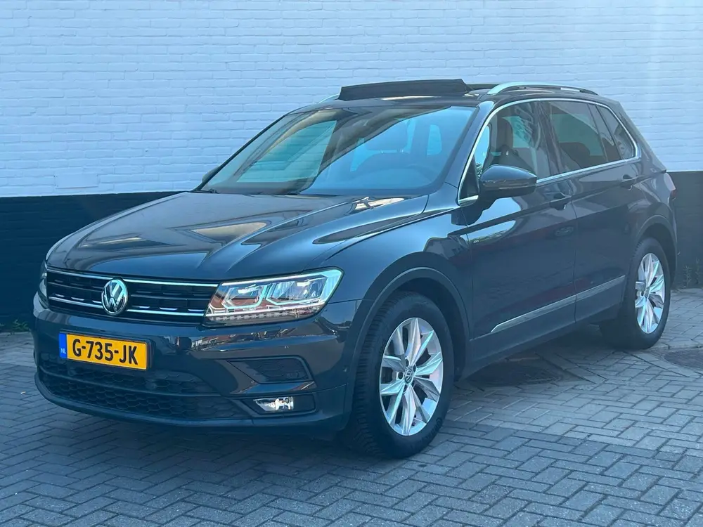 Volkswagen Tiguan 1.5 TSI ACT Highline | Pano | Trekhaak | D uit 2019, foto 2