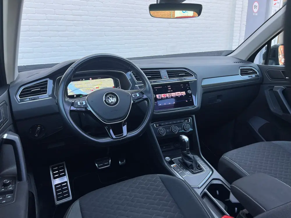 Volkswagen Tiguan 1.5 TSI ACT Highline | Pano | Trekhaak | D uit 2019, foto 7