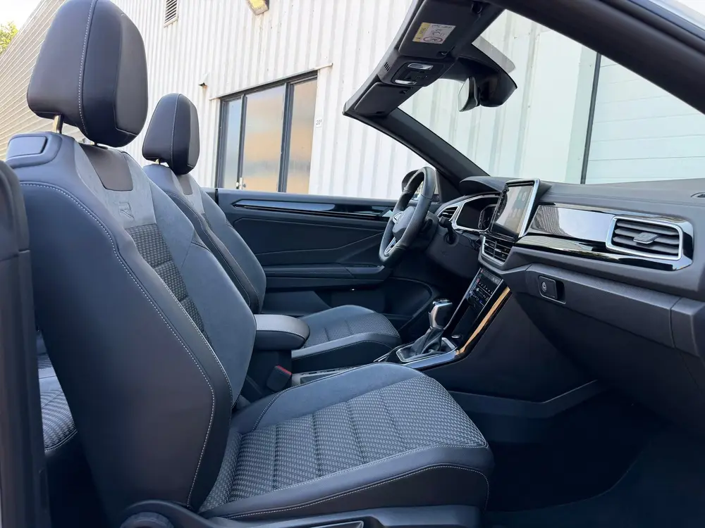 Volkswagen T-Roc Cabrio 1.5 TSI R-Line ACC|Beats-Audio|IQ-Li uit 2022, foto 8